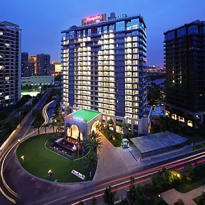 Hampton By Hilton Bay Китай